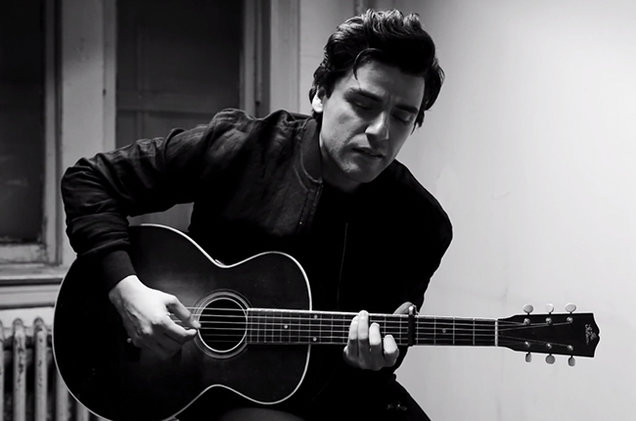 oscar-isaac-subway-video-2015-billboard-650